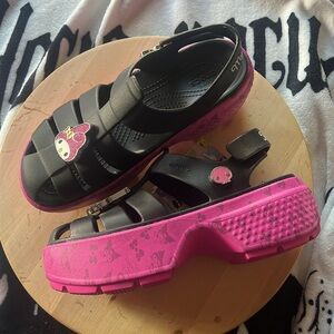 Hello Kitty and Friends Crocs BNWT size 9 W